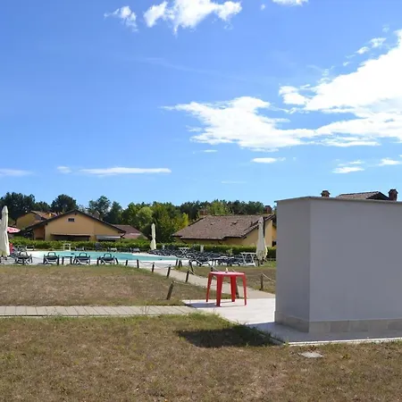 Golf With Shared Pool - Happy Casa de Férias Tassarolo