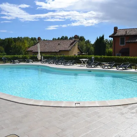 Golf With Shared Pool - Happy Casa de Férias *